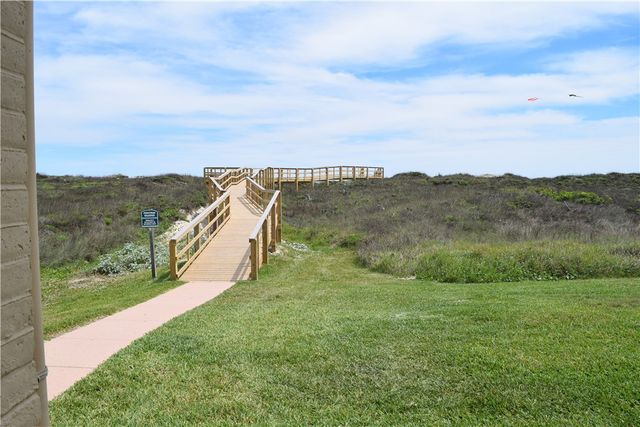 1419 S 11th St 102, Port Aransas, TX 78373