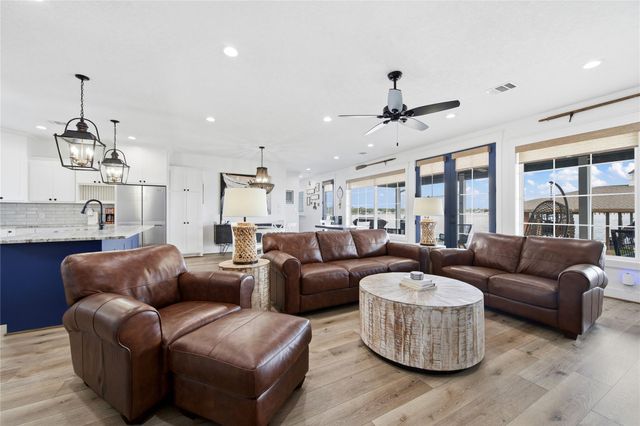 286 Indian Falls Lane, Livingston, TX 77351