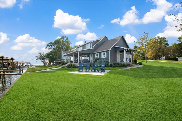 286 Indian Falls Lane, Livingston, TX 77351