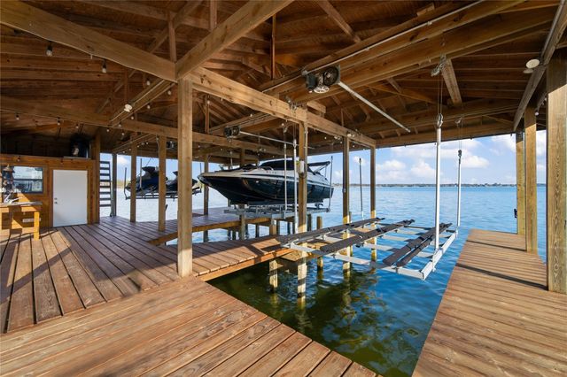 286 Indian Falls Lane, Livingston, TX 77351