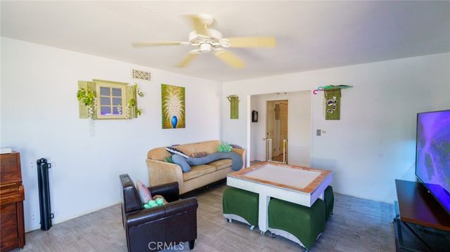 1048 Vallejo Avenue, Simi Valley, CA 93065