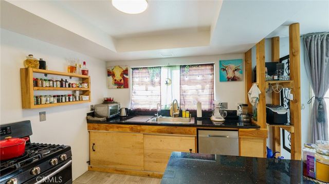 1048 Vallejo Avenue, Simi Valley, CA 93065