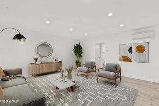 8800 Cedros Avenue 204, Panorama City, CA 91402