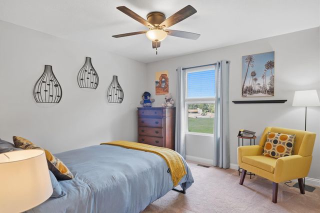 3236 Yellow Finch Way, Columbus, OH 43231