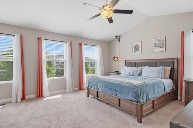 3236 Yellow Finch Way, Columbus, OH 43231