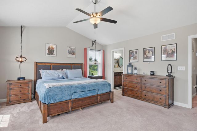 3236 Yellow Finch Way, Columbus, OH 43231