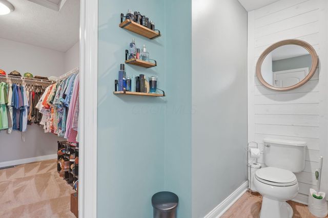 3236 Yellow Finch Way, Columbus, OH 43231