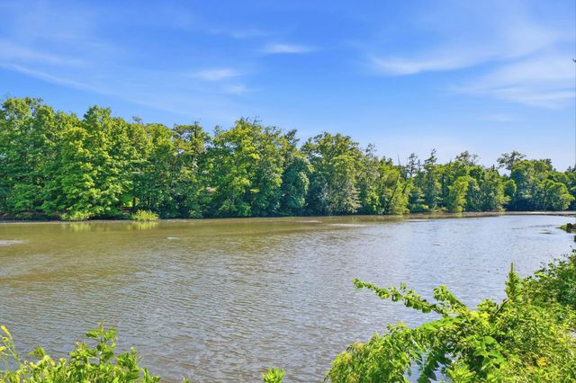 3236 Yellow Finch Way, Columbus, OH 43231