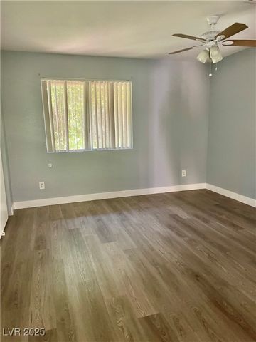 6881 Tamarus Street 101, Las Vegas, NV 89119