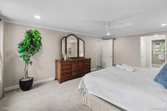 42356 Cotswold Court, Northville Township, MI 48168