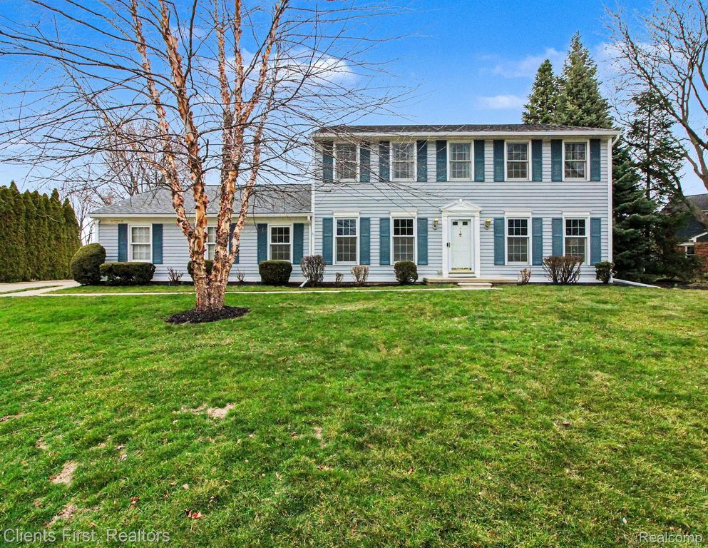 42356 Cotswold Court, Northville Township, MI 48168