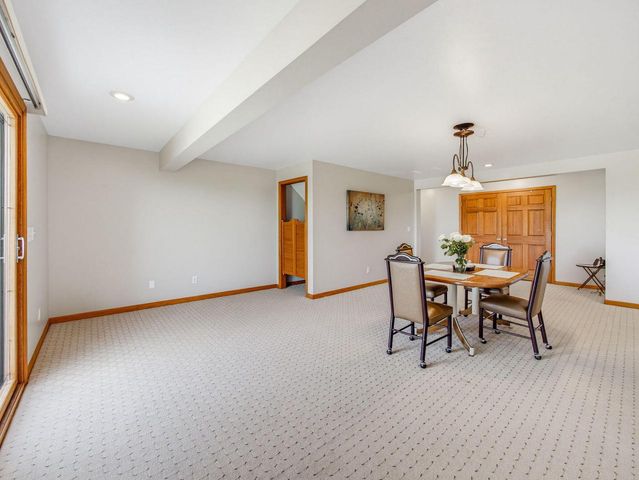 W225N3524 Wethersfield ROAD, Pewaukee, WI 53072