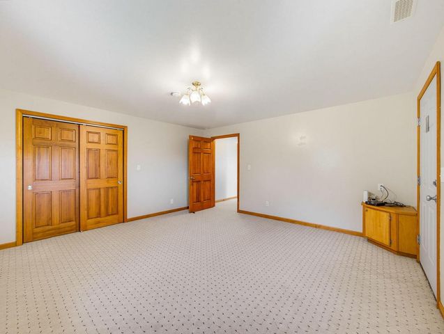 W225N3524 Wethersfield ROAD, Pewaukee, WI 53072