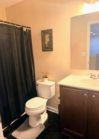 2490 Stadium Drive, North Charleston, SC 29406