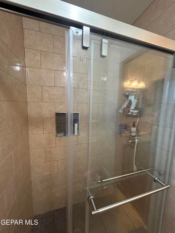 11017 LAKEWOOD Avenue, El Paso, TX 79935