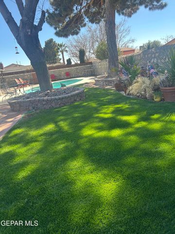 11017 LAKEWOOD Avenue, El Paso, TX 79935