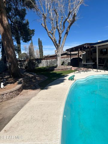 11017 LAKEWOOD Avenue, El Paso, TX 79935