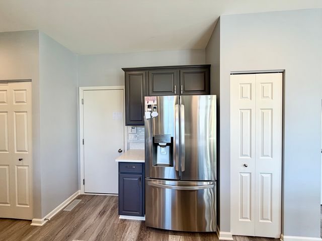 1471 Hearthstone Drive, Hampshire, IL 60140