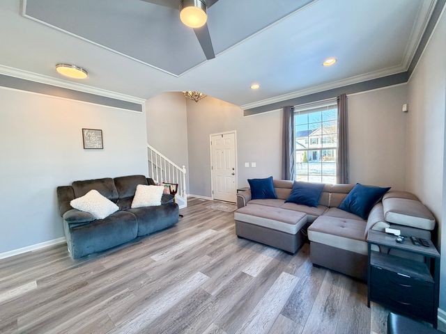 1471 Hearthstone Drive, Hampshire, IL 60140