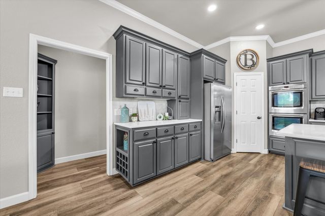 482 Sunland Park, Robinson, TX 76706