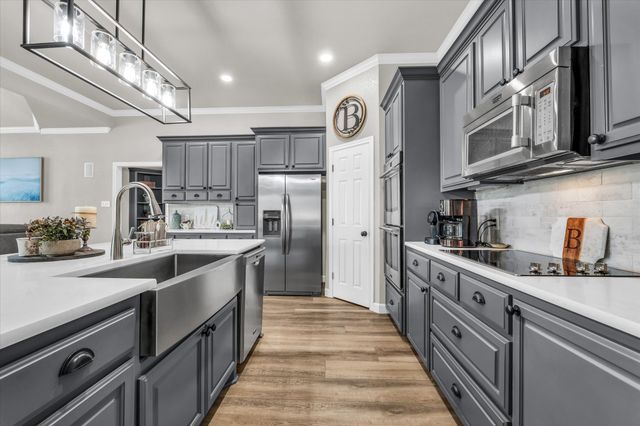 482 Sunland Park, Robinson, TX 76706