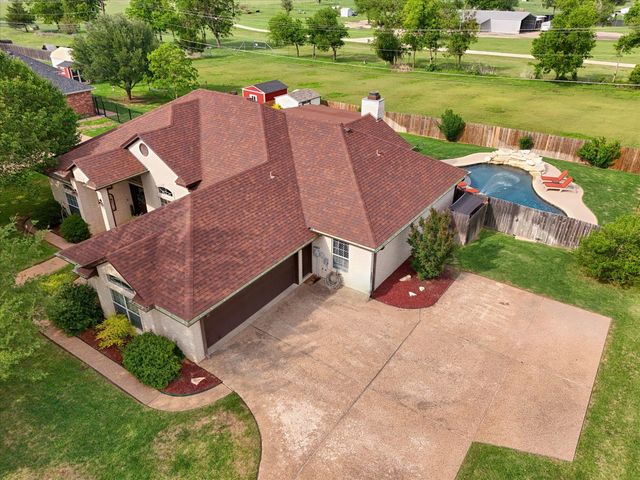 482 Sunland Park, Robinson, TX 76706