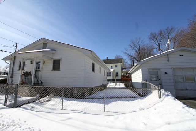 16 Burgoyne Street, Schuylerville, NY 12871