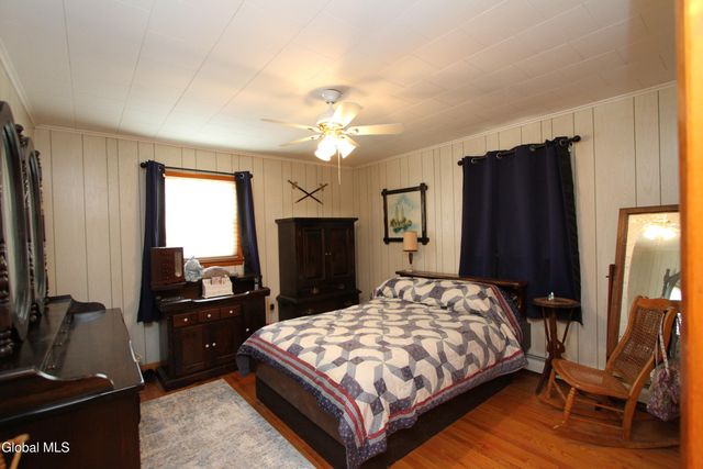 16 Burgoyne Street, Schuylerville, NY 12871