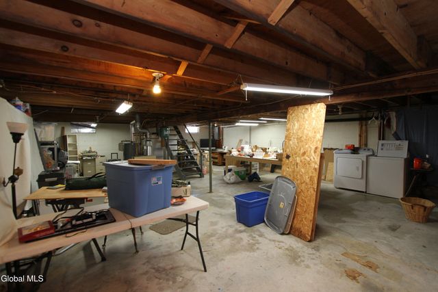 16 Burgoyne Street, Schuylerville, NY 12871