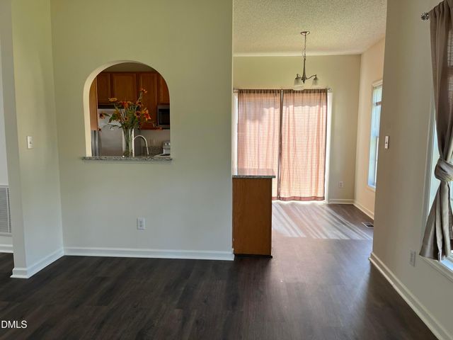 2604 Farlow Gap Lane, Raleigh, NC 27603