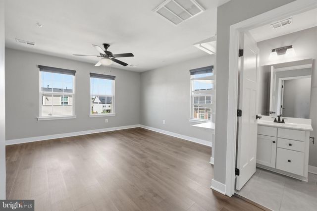 8110 MINER ST, Greenbelt, MD 20770