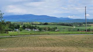 1515 South Old Kentucky Road, Greeneville, TN 37743