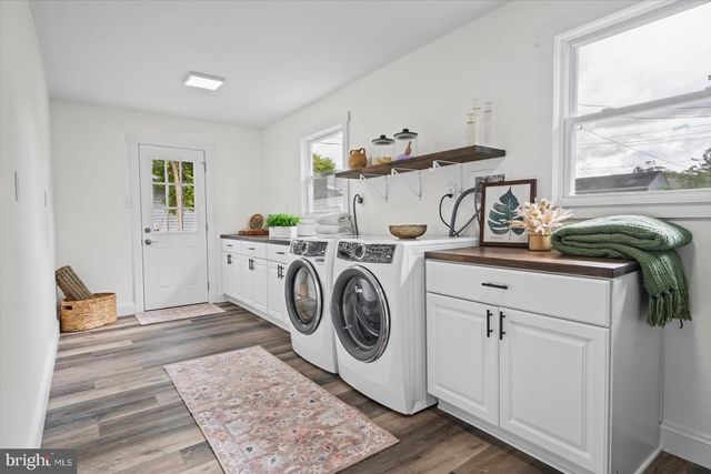 1 BEACON RD, Middle River, MD 21220