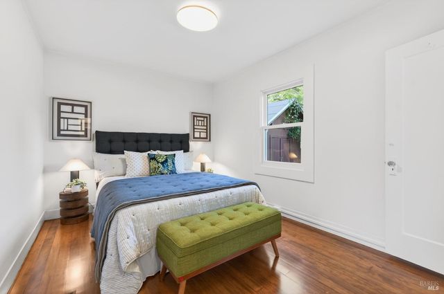 7 Bulson Ct, Napa, CA 94559