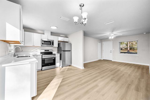 1909 SE 14TH AVENUE, Gainesville, FL 32641