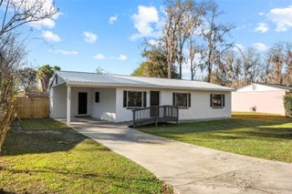 1909 SE 14TH AVENUE, Gainesville, FL 32641