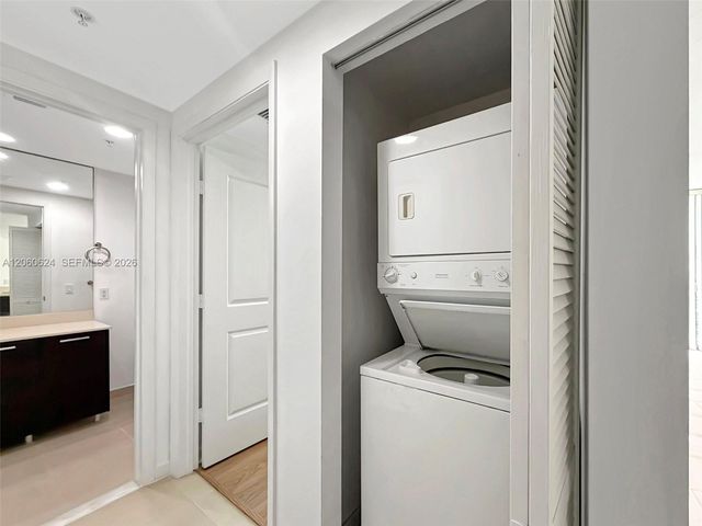 333 NE 24th St 1403, Miami, FL 33137