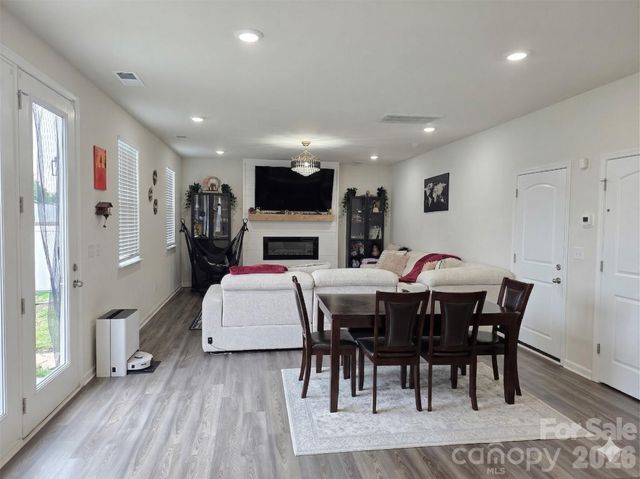 6018 Weddington Pointe Drive, Monroe, NC 28110