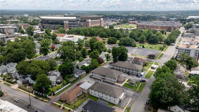 1212 12th 23, Tuscaloosa, AL 35401