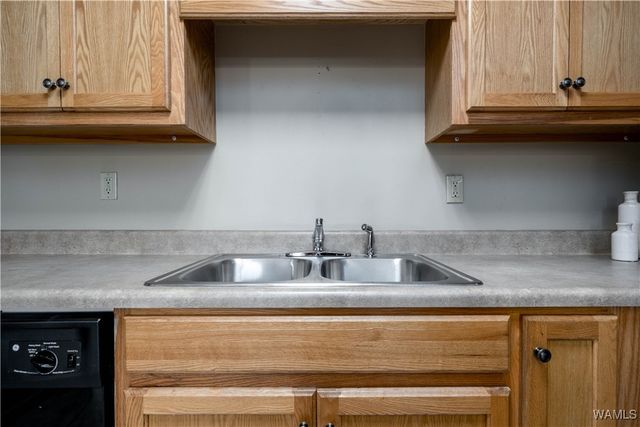 1212 12th 23, Tuscaloosa, AL 35401