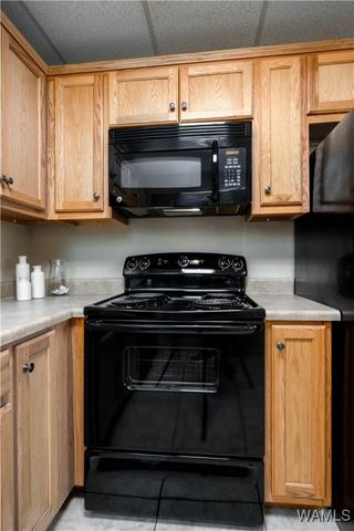 1212 12th 23, Tuscaloosa, AL 35401