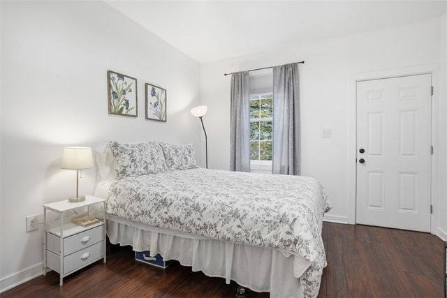 1150 Woods Run Ave, Brighton Heights, PA 15212