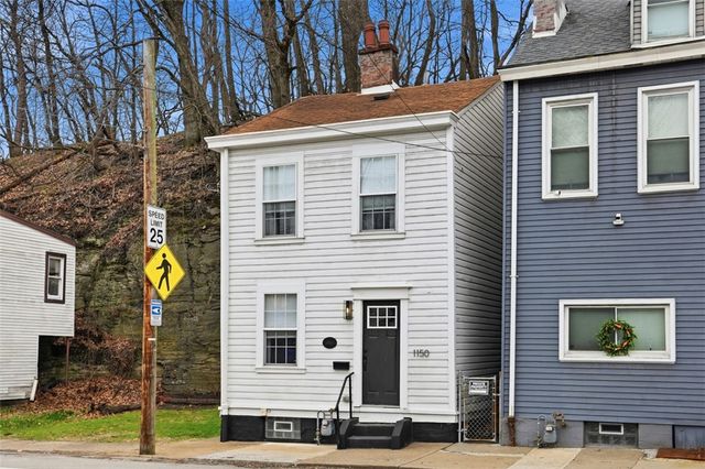 1150 Woods Run Ave, Brighton Heights, PA 15212