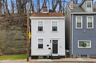 1150 Woods Run Ave, Brighton Heights, PA 15212