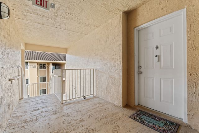 10111 W Atlantic Blvd C3, Coral Springs, FL 33071