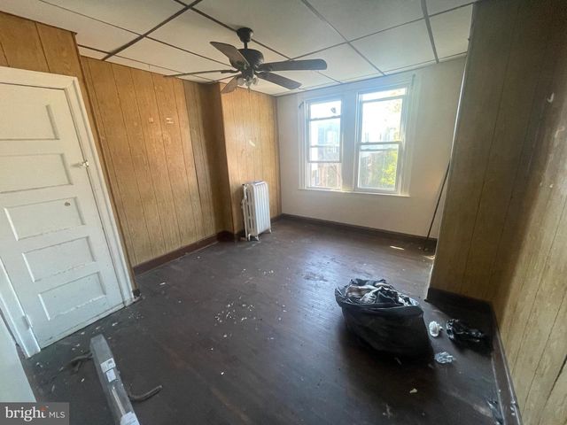 124 N 3RD ST, Darby, PA 19023