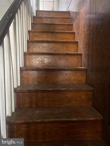 124 N 3RD ST, Darby, PA 19023