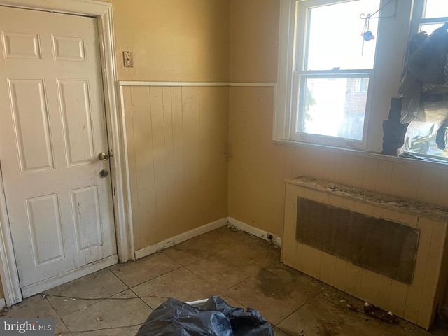 124 N 3RD ST, Darby, PA 19023