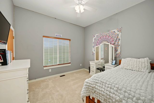 2206 Pheasant Ln., Salina, KS 67401