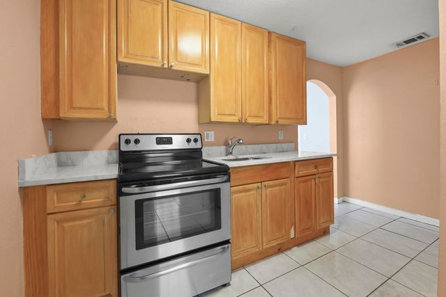 816 20th Street, West Palm Beach, FL 33407